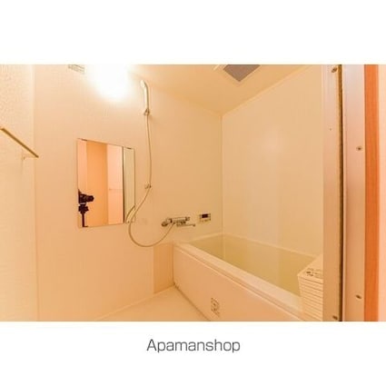 ＲＥＳＥＮＣＥ　ＳＨＩＮＮＩＳＨＩ[2LDK/41.96m2]のバス