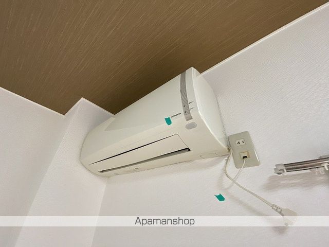 小鳩マンションの内装写真