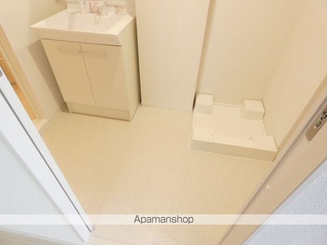 アルカンシェルコート緑橋の内装写真