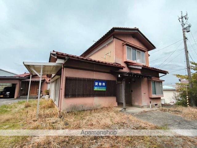 富山市八尾町井田貸家の外観写真