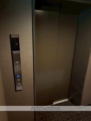 クレストコート中野富士見町[2LDK/50.12m2]の共用部2