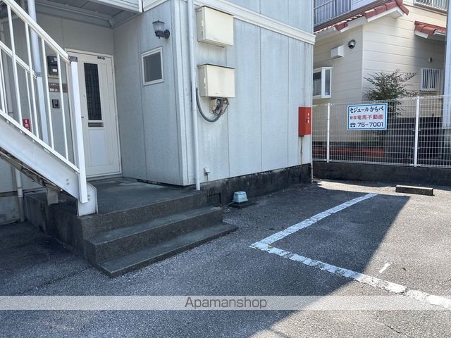 セジュールかもべの玄関写真