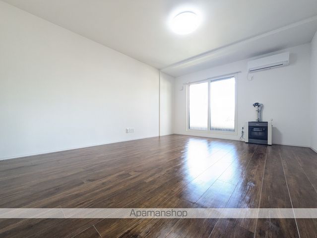 HOROHIRA BRIDGE RESIDENCEの内装写真
