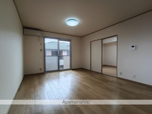 ロイヤルビレッジYS IIIの内装写真