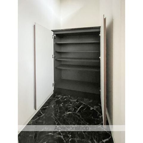 SーRESIDENCE鶴舞駅前の内装写真