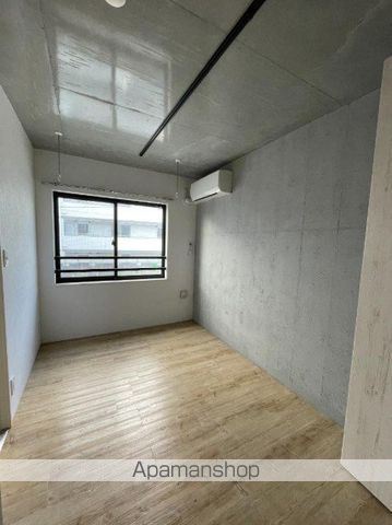 BASECAMP浜田山の内装写真
