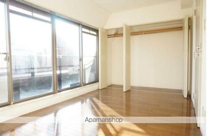 クレールメゾン左門町[1LDK/48.59m2]の収納