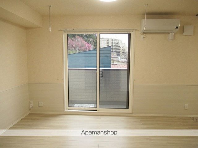 スカイハイ天神町の内装写真