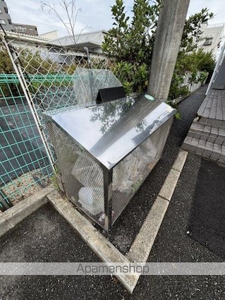 広島県広島市安佐南区山本２丁目[1R/25.92m2]の共用部
