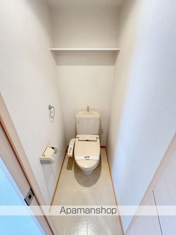 レ・フレール イタキチの内装写真
