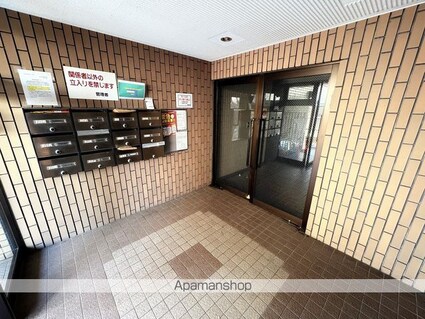 ロイヤルヒルズ台原Ｉ[4LDK/88.03m2]のエントランス