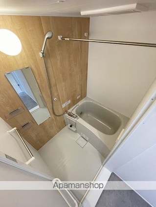 Ｌｙｋ都町Ａ棟[1LDK/32.3m2]のバス