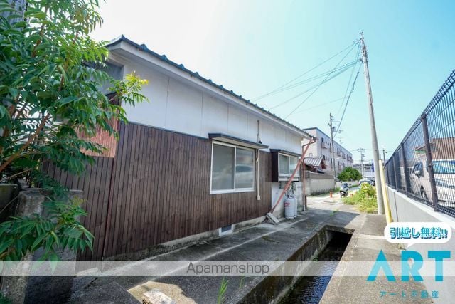 伊予鉄道郡中線 土居田駅 徒歩8分 1階建 築57年の外観写真