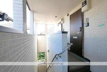 東京都杉並区松ノ木３丁目[1R/11.77m2]のロビー1