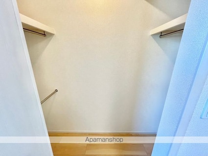 クレメント近江八幡　Ｂ[1LDK/50.01m2]の収納