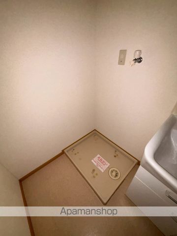 コンフォルターブルIIIの内装写真