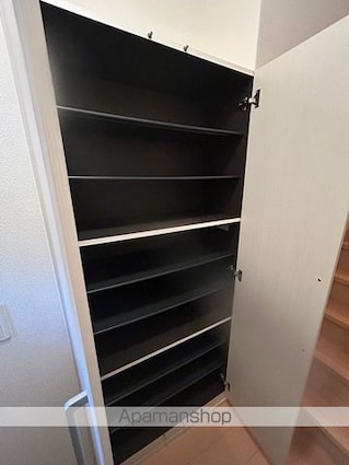 滋賀県大津市神領２丁目[1LDK/49.14m2]の内装2