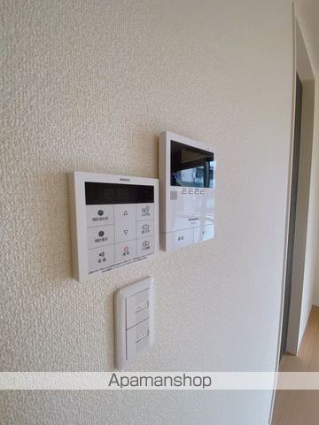 apartment 埼玉県吉川市木売３丁目3-5
地図を見る