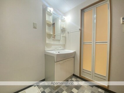 ハートフルアヴァンツァーレ．[2LDK/60m2]の洗面所