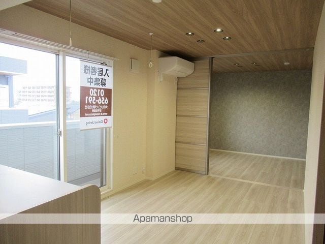 RESUA向中野 C棟の内装写真