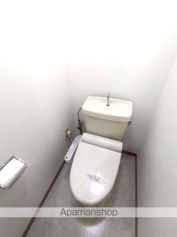 ダウンタウン益吉の内装写真