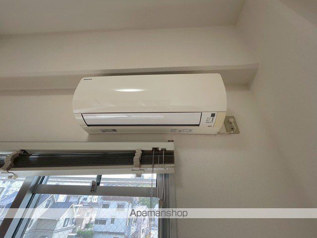 リバティ丸之内の内装写真