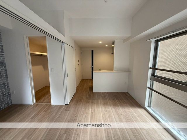 セレニテ谷町四丁目アリエの内装写真