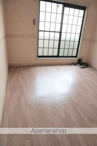 エレガンタナカIIの内装写真