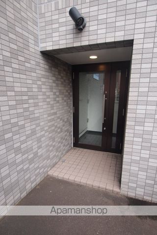 ミレニイの玄関写真