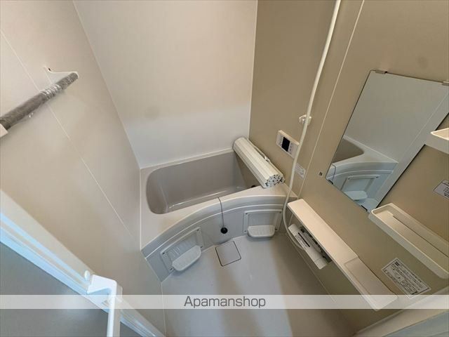 ヴェルメゾン三津屋中の内装写真