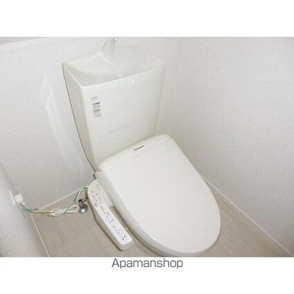 Ｌａ　Ｆｌｅｕｒ　ラフルール[1DK/31.86m2]のトイレ