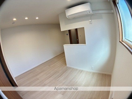 神奈川県横浜市鶴見区諏訪坂[2LDK/53.82m2]のリビング・居間