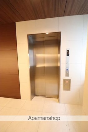 ＩＳ（イズ）[2LDK/63.03m2]のロビー