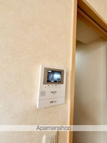 リビングタウン神原 B棟の内装写真