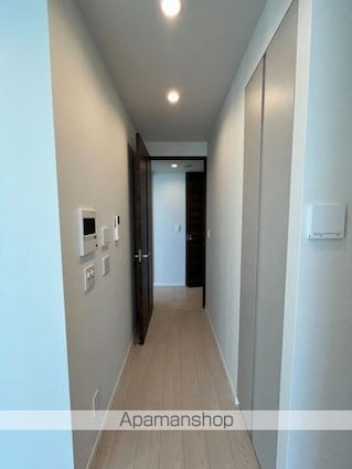 Ｄマークス西新宿タワー[2LDK/72.88m2]の玄関