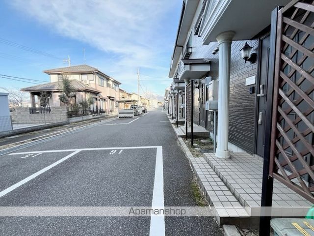 プレシードパークIIIの玄関写真