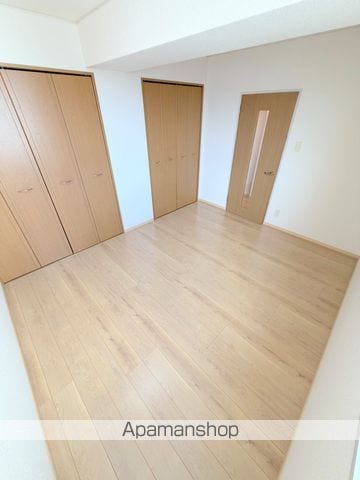 リベラ堀川の内装写真