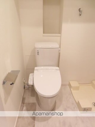 東京都豊島区池袋４丁目[1K/25.67m2]のトイレ