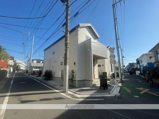 detached 東京都中野区鷺宮６丁目20

地図を見る