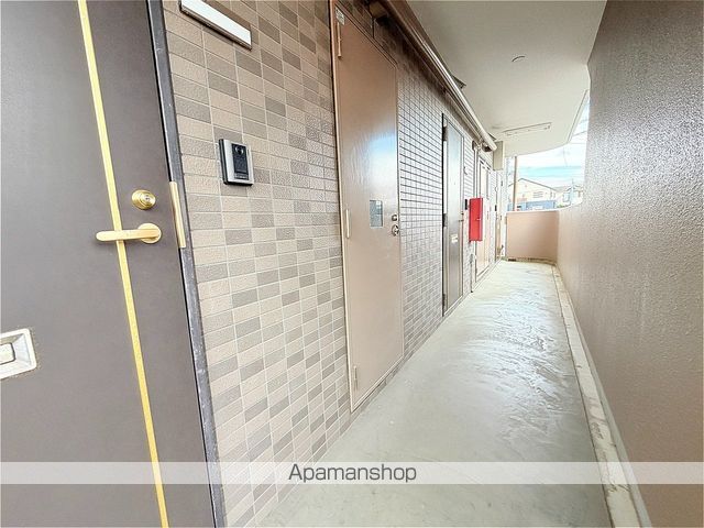 リーフハイツの玄関写真
