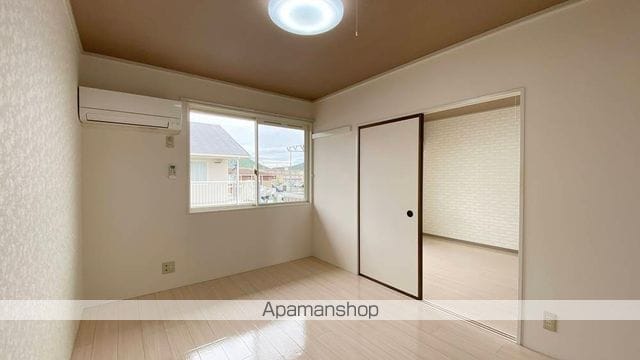 クレールシャトー吉田 A棟の内装写真