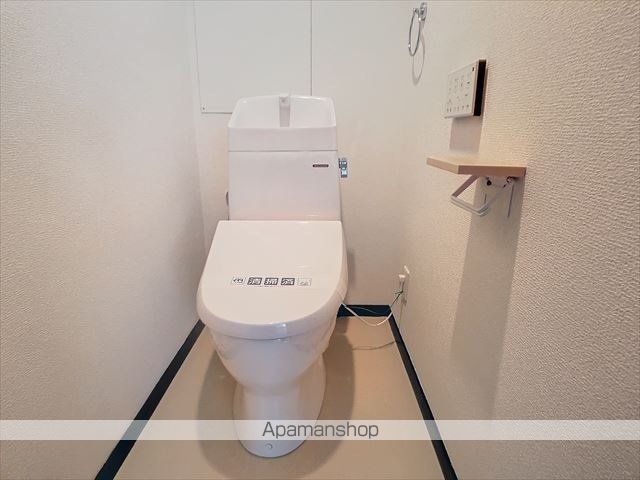 ファミーユ新盛の内装写真