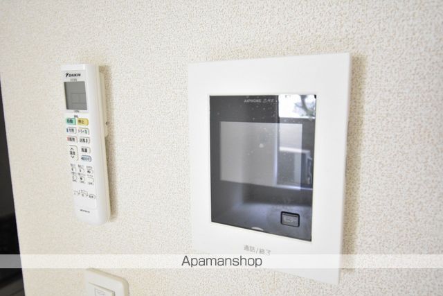 アズグレイス IIの内装写真