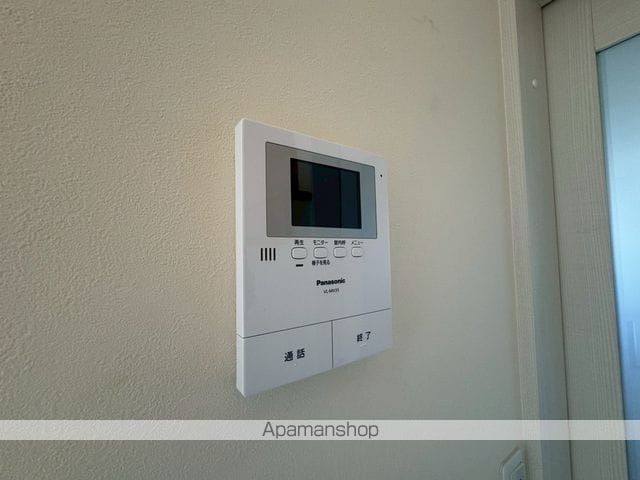 detached 北海道中川郡幕別町緑町9-30

地図を見る