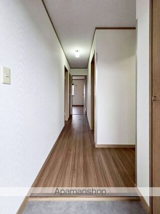 ＯＭＴＥＲＲＡＣＥ日野[3DK/60.28m2]の玄関