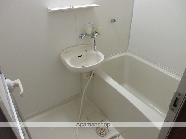 フレンドハウス友和Bの内装写真