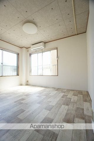 フォレストヴィラIIIの内装写真