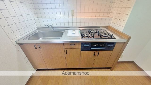 ロイヤルガーデンの内装写真