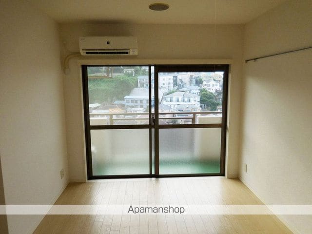 山手ガーデンハイツの内装写真