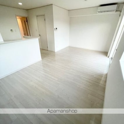 ラフィネシャトー[2LDK/58.2m2]のバルコニー